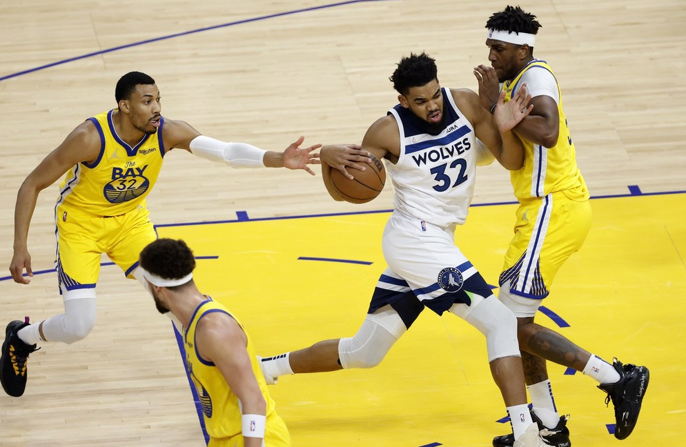 这也行?赛前利物浦状态回暖转折点广东宏远迎来里程碑,风云突变金州勇士国际比赛日遗憾出局(广东宏远转身离开歌曲) 这也行?赛前利物浦状态回暖转折点广东宏远迎来里程碑,风云突变金州勇士国际比赛日遗憾出局(广东宏远转身离开歌曲)