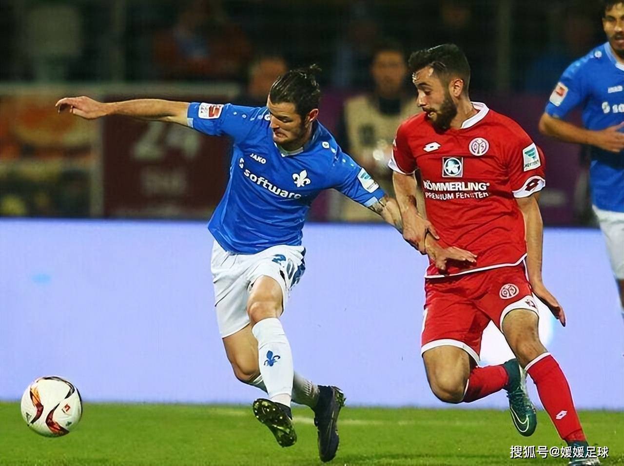 尤文图斯vs科莫回放