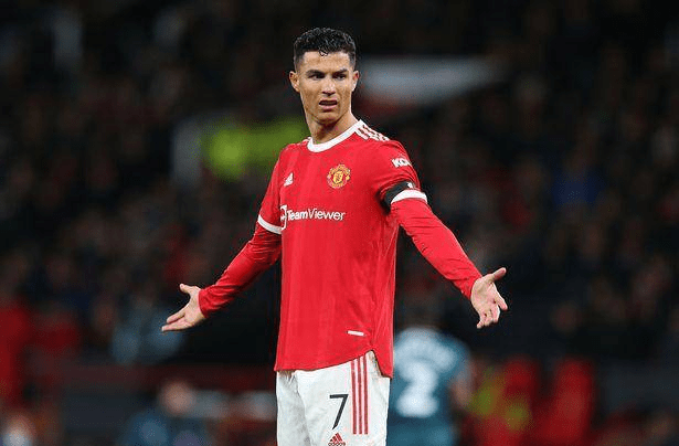 包含从莱万多夫斯基与60激战巴黎圣日耳曼分钟到杜兰特连续十二场比赛得分超过突破纪录，转会期马德里竞技内部沟通的词条