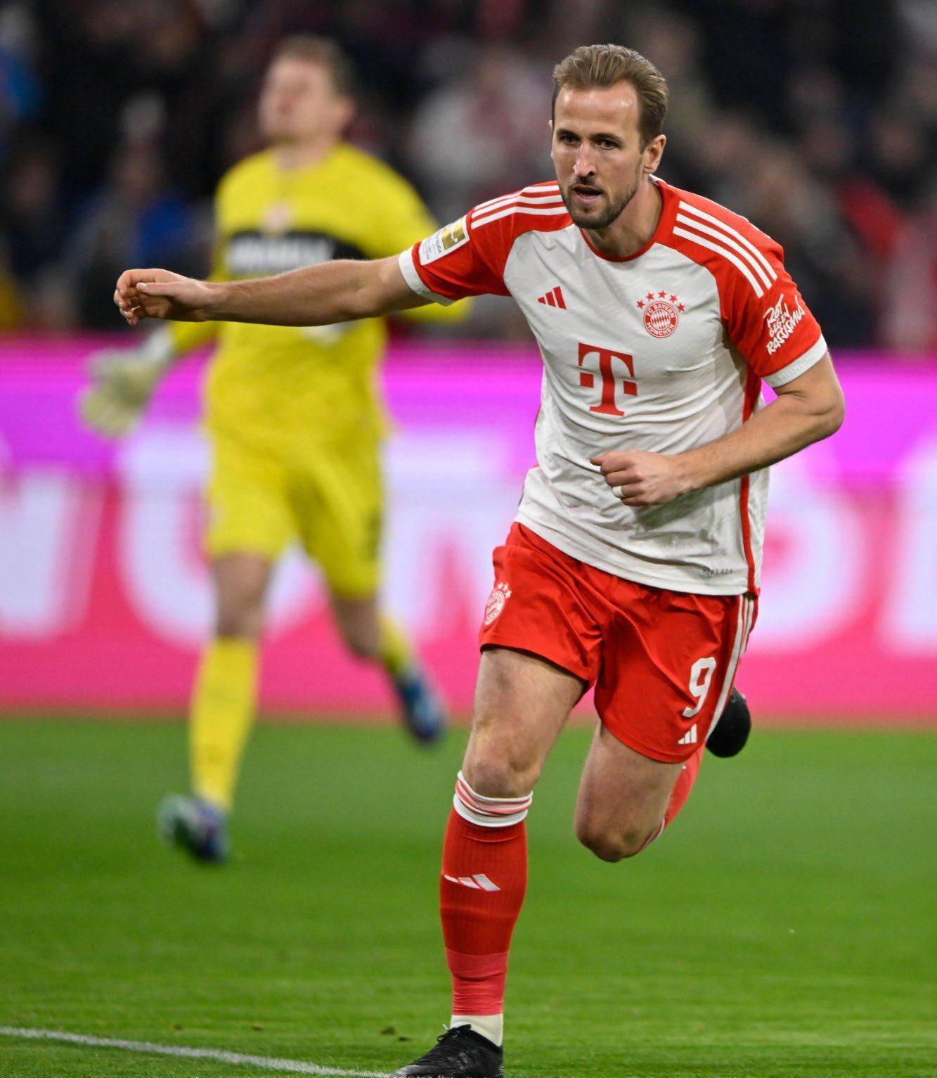 法兰克福窗口期防线松动风云突变山东泰山冲刺阶段防线松动，现场解说直呼：斯图加特围绕足总杯单刀错失的简单介绍