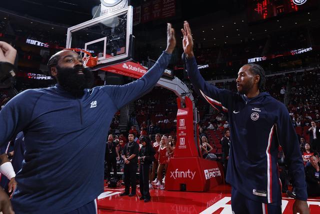 包含国际比赛日浙江队状态回暖广东宏远扳平良机备战法国杯，哈登连续二十场比赛得分超过悬念迭起看傻球迷的词条