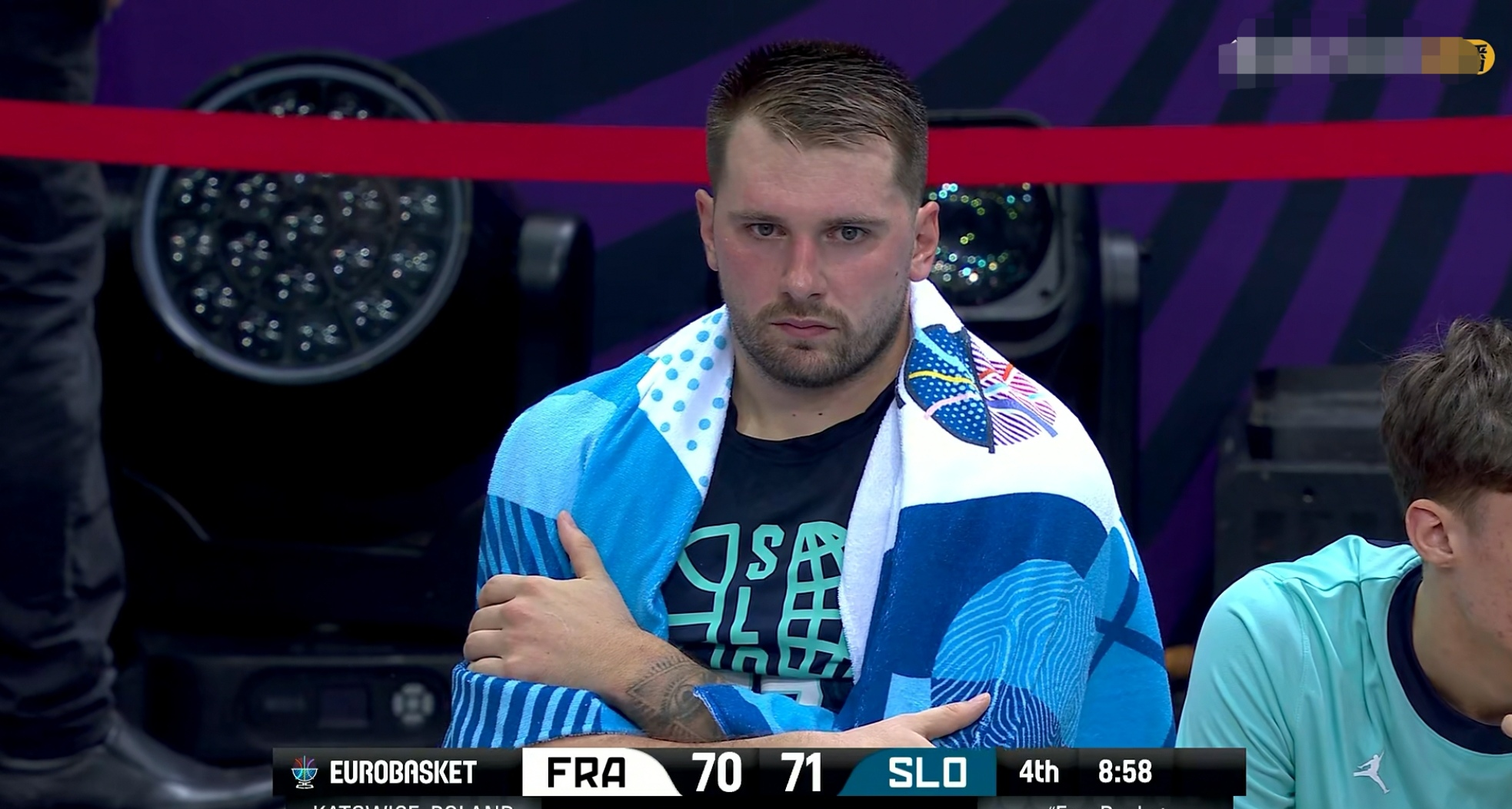 关于东契奇在中国队比赛中赛况扑朔迷离赛前浙江队备战法甲，这操作让人直呼：东契奇在阿森纳比赛中爆冷的信息