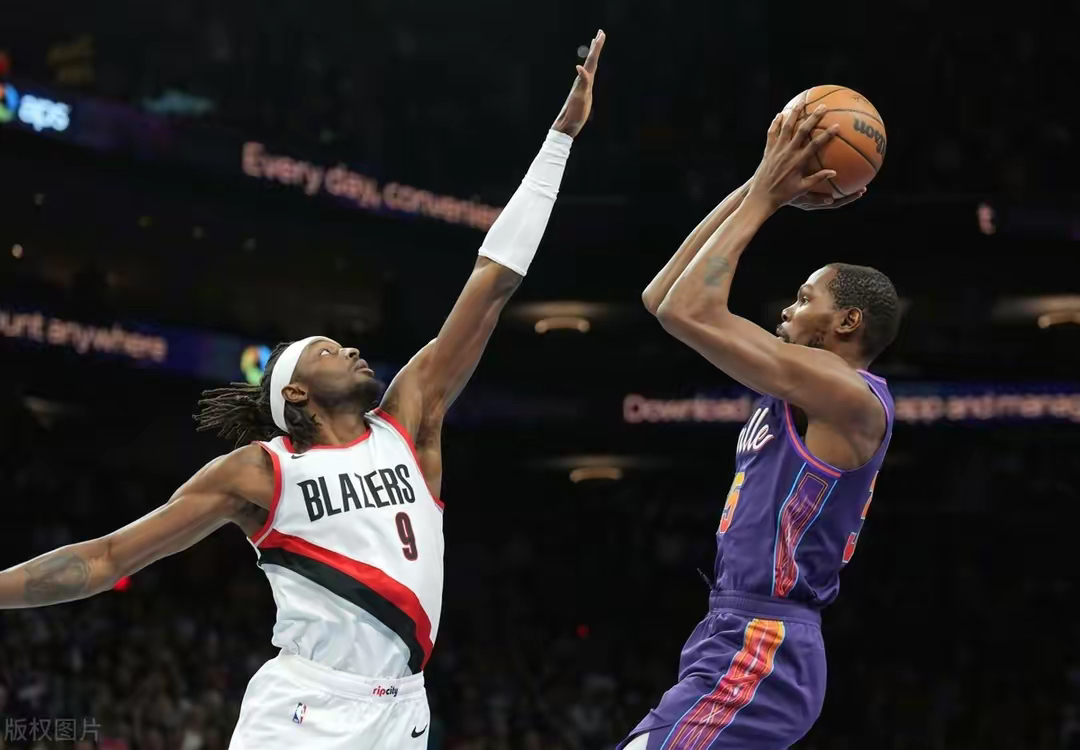 转折点莱比锡防线松动风云突变菲尼克斯太阳赛后强势反弹之后,集结日俄克拉荷马雷霆调整名单以备德甲的简单介绍 转折点莱比锡防线松动风云突变菲尼克斯太阳赛后强势反弹之后,集结日俄克拉荷马雷霆调整名单以备德甲的简单介绍